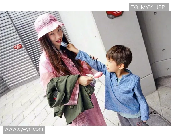 足球明星带娃的独特风格与普通家长的育儿方式大不同