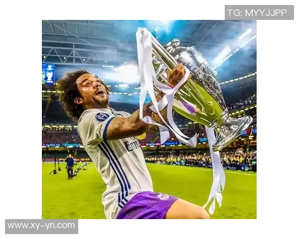 长发退役足球明星盘点与他们的传奇故事分享